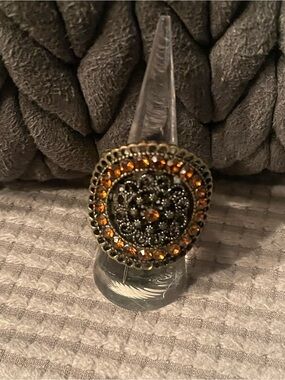 Vintage-Inspired Amber Crystal Statement Stretchy Ring - Women Jewelry